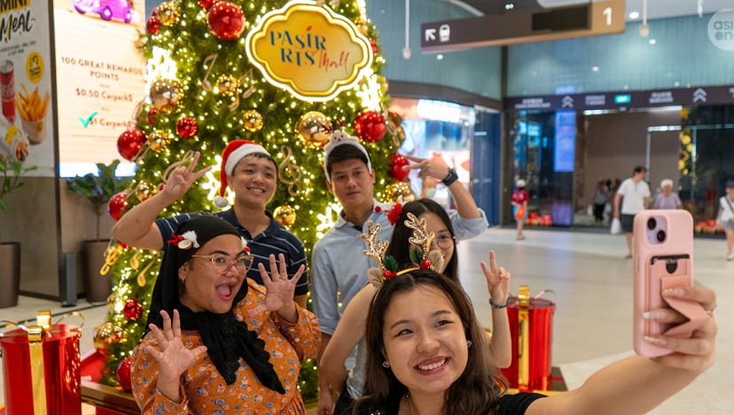 I threw this year's Christmas party at a mall instead of my house - and here's why you should try it too