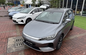 Malaysia's EV boom: BYD M6 leads November registrations as EVs near 20,000 mark for 2024