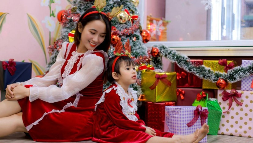 Kid-friendly ways to celebrate Christmas (without spending too much money)