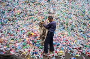 From waste to worth: How upcycle and recycle transform everyday waste into valuable resources