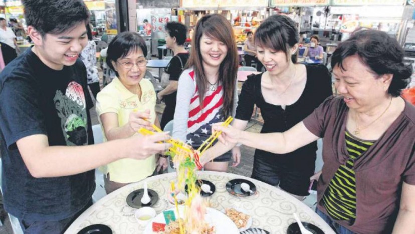 Zi char eateries here introduce abalone, bak kwa giveaways, lucky draws to win customers for CNY eve reunion